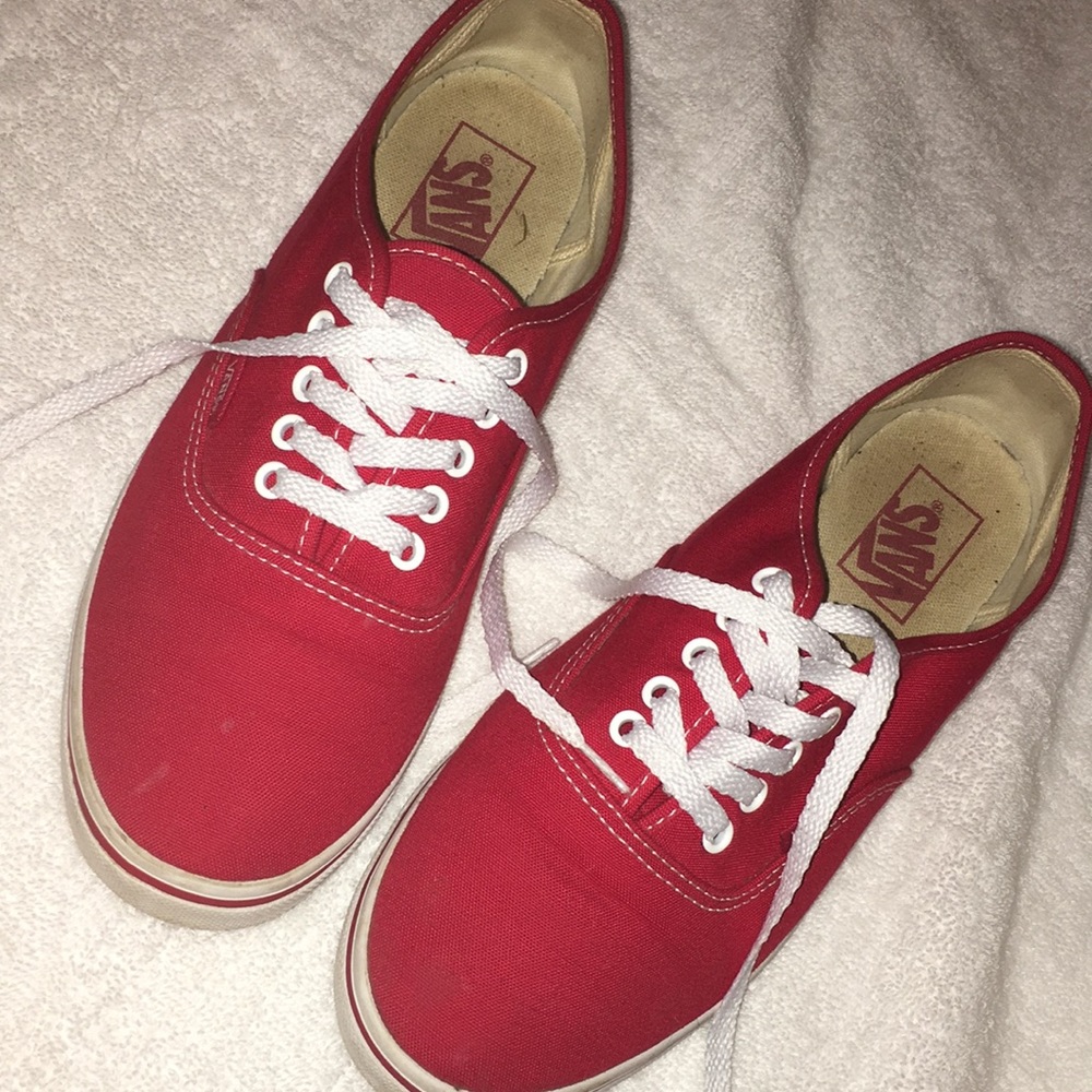 Red vans 🌈 - Picture 2 of 7
